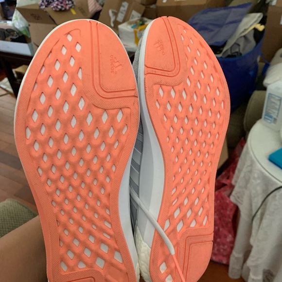 Adidas boost sneaker - Picture 6 of 6